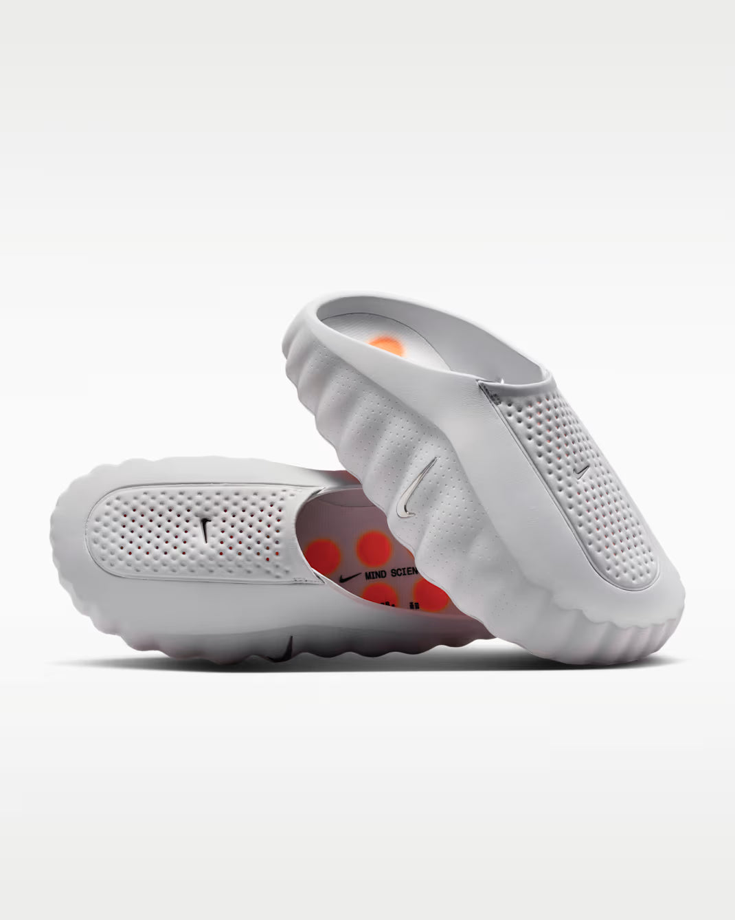 Nike Mind001